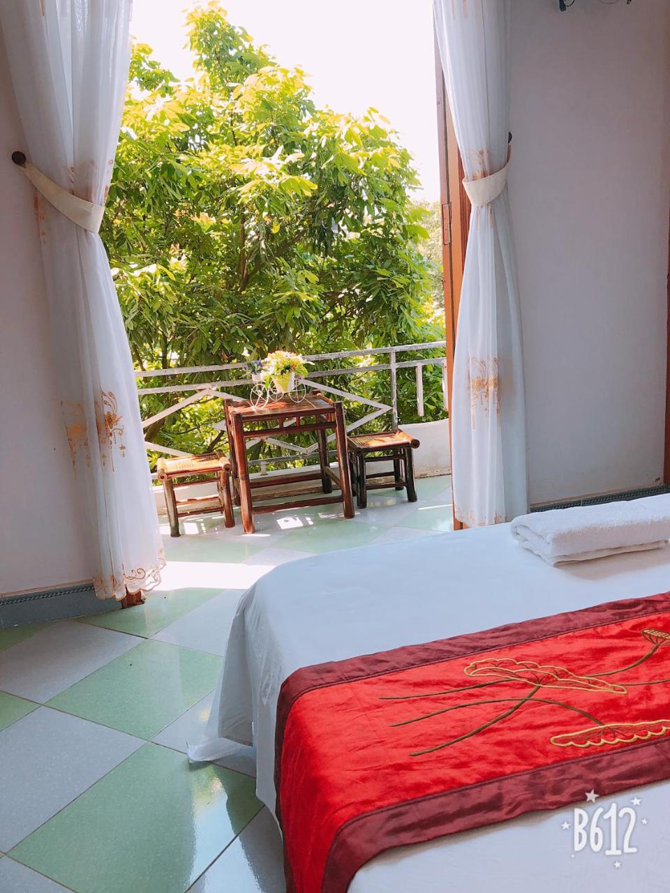 Thành Homestay Ninh Binh Exterior foto
